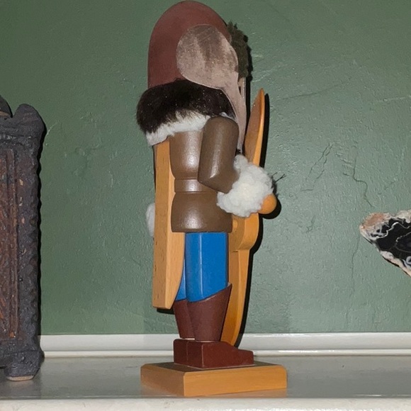 Holzkunst Christian Ulbricht of West Germany Aviator 11” Nutcracker - Picture 10 of 15